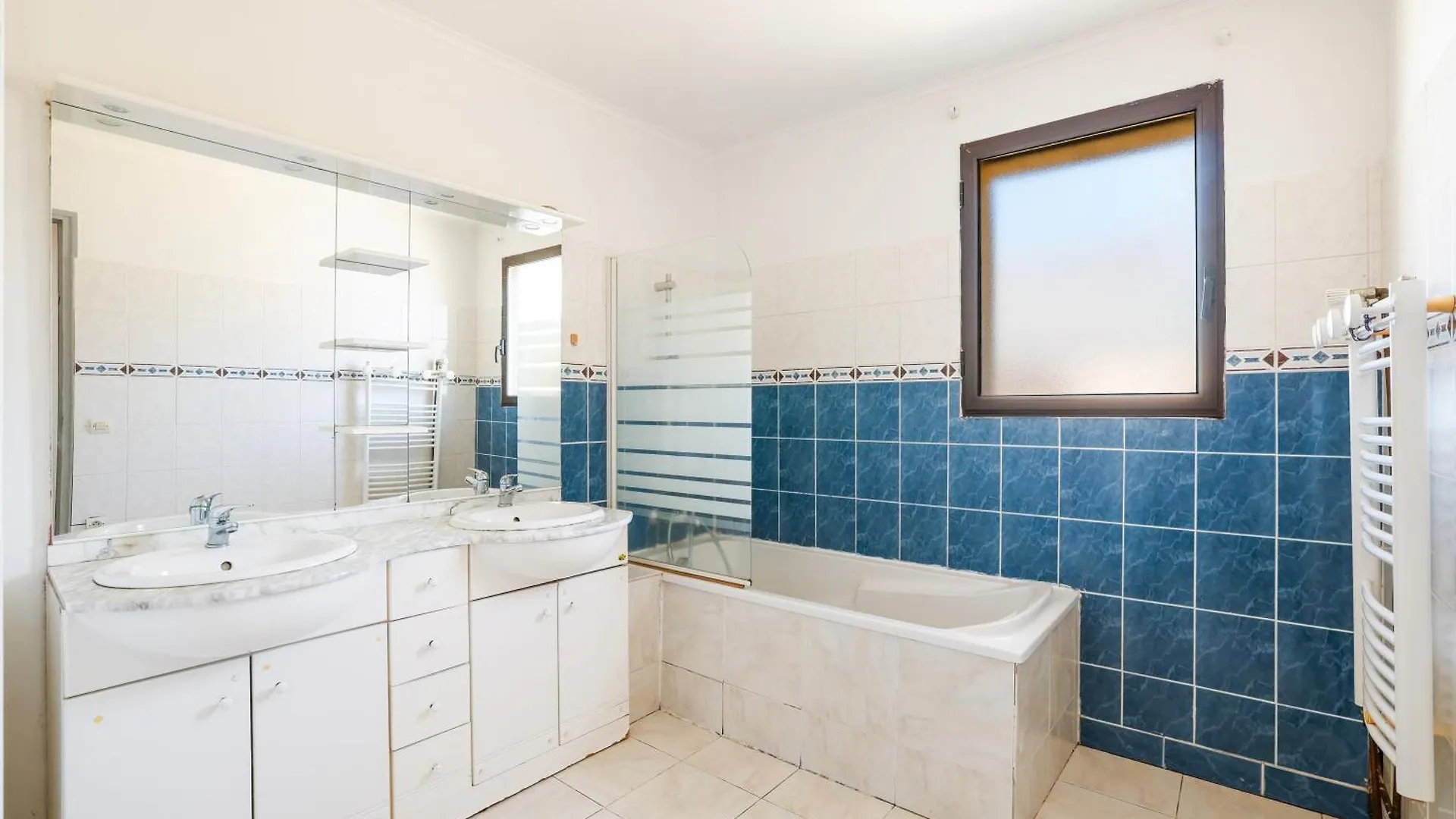Grande Maison Familiale Proche Gr34 Garlan